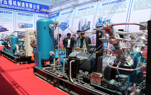 聯(lián)合一直在努力-2014國際天然氣汽車、加氣站設(shè)備展會